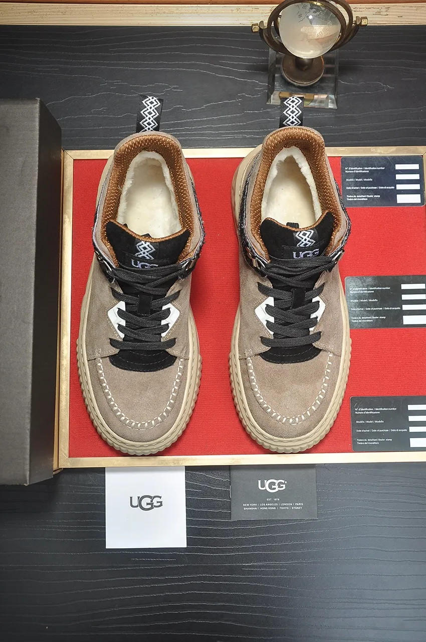 Men's shoes 💰640💶 [UGG] (full wool lining) top-end high-quality fur-in-one warm snow boots from Australia's warm luxury brand men's shoes, UGG-5877 official website synchronized, made of imported cowhide, carefully sewn...Imported rubber foam outsole (comfortable, soft, wear-resistant) The quality is really great...Exquisite workmanship, you can't put it down at first sight, available in sizes 39-44